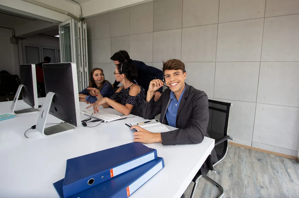 How to Successfully Adopt New Technology Into the Workplace